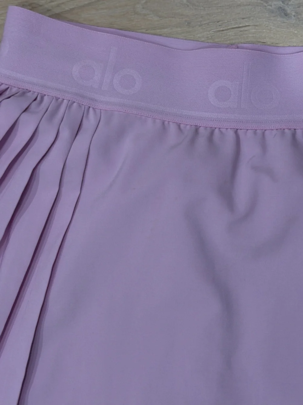 ALO Yoga Lavender Pleated Mini Skirt